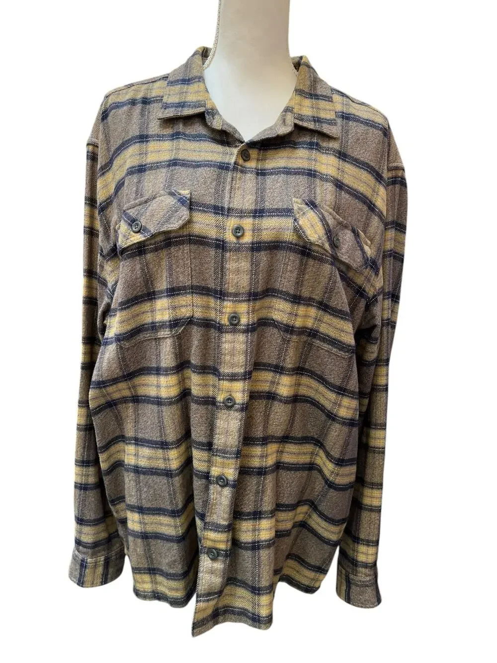 Patagonia Flannel Shirt Mens Large Plaid Organic Cotton Button Up Worn Wear - Picture 1 of 6